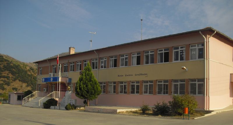 Demirciler İlkokulu 