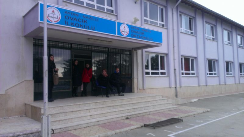 Ovacık İlkokulu 