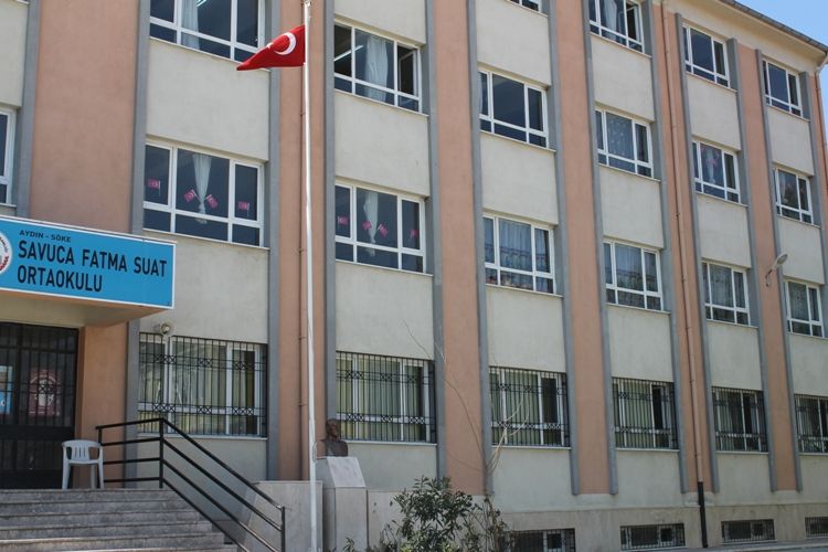 Savuca Fatma Suat Ortaokulu 