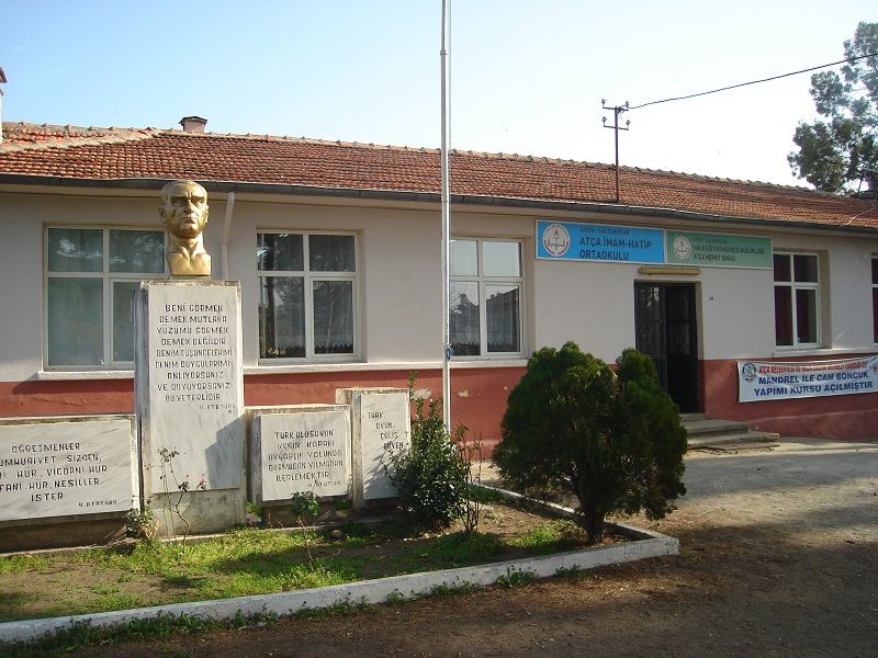 Atça İmam Hatip Ortaokulu 