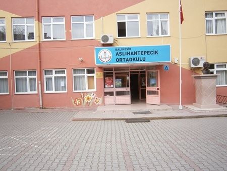 Aslıhantepecik Ortaokulu 