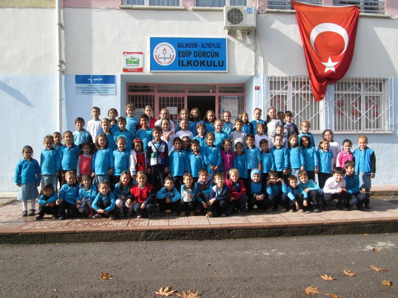 Edip Gürcün İlkokulu 