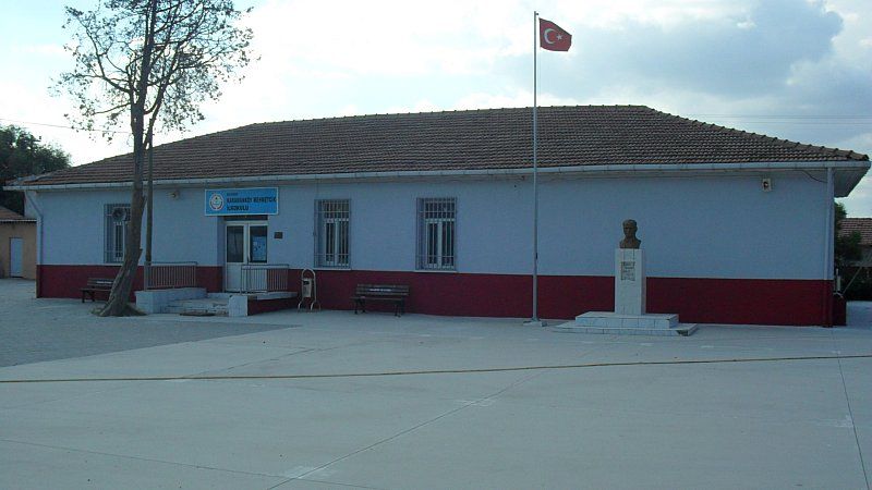 Karamanköy Mehmetcik İlkokulu 