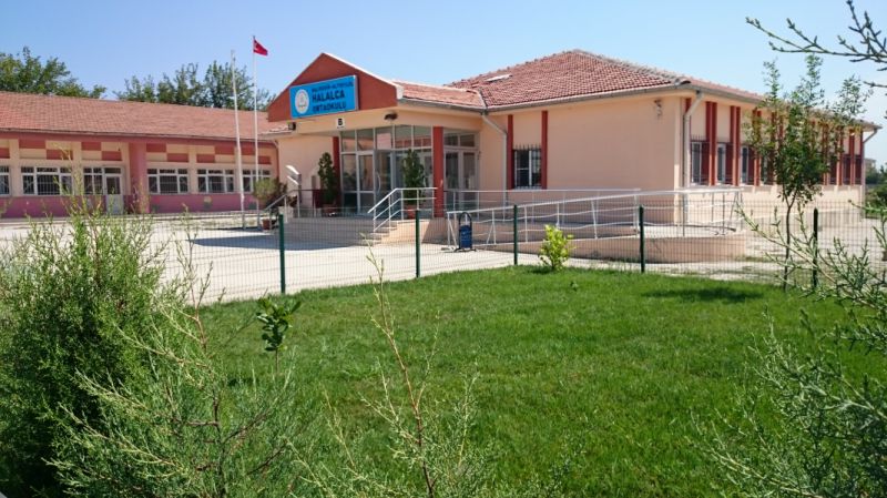 Halalca Ortaokulu 