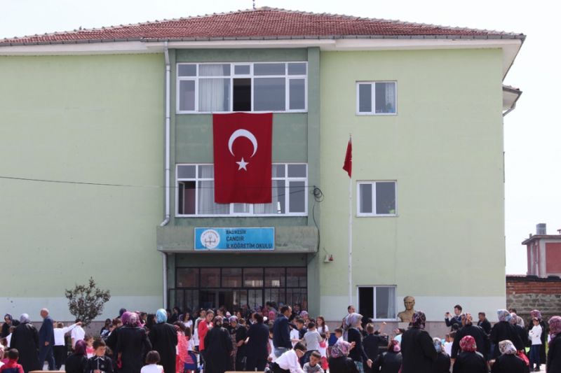 Çandir İlkokulu 