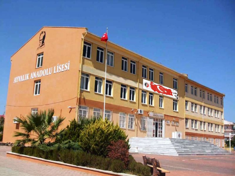 Ayvalık Anadolu Lisesi 