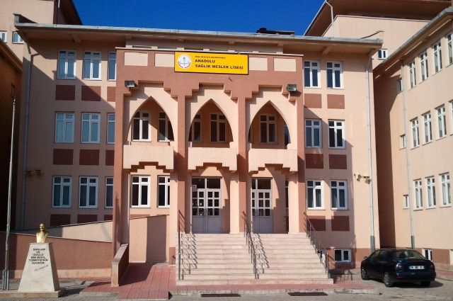 Akşemsettin Mesleki Ve Teknik Anadolu Lisesi 