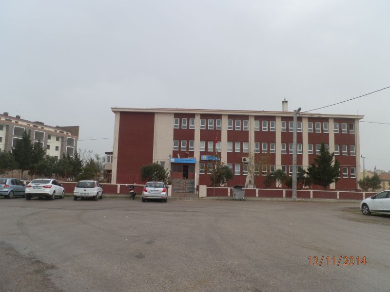 Şehit Bedir Karabıyık Ortaokulu 