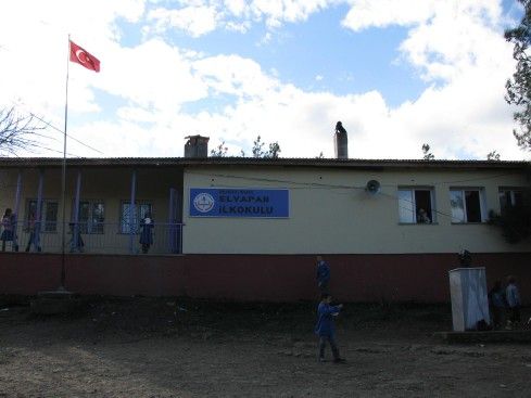 Elyapan İlkokulu 