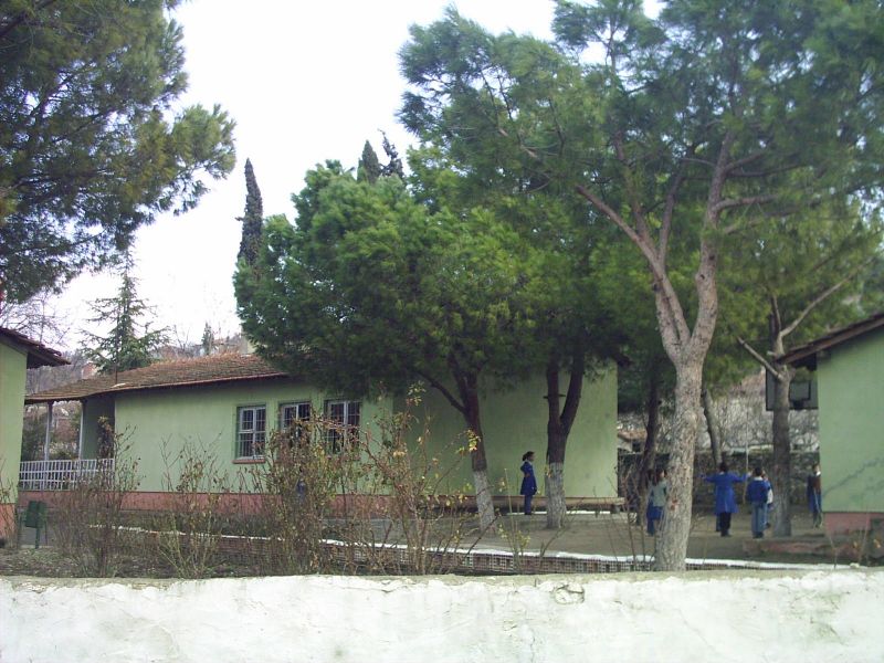 Küçükyeni İlkokulu 