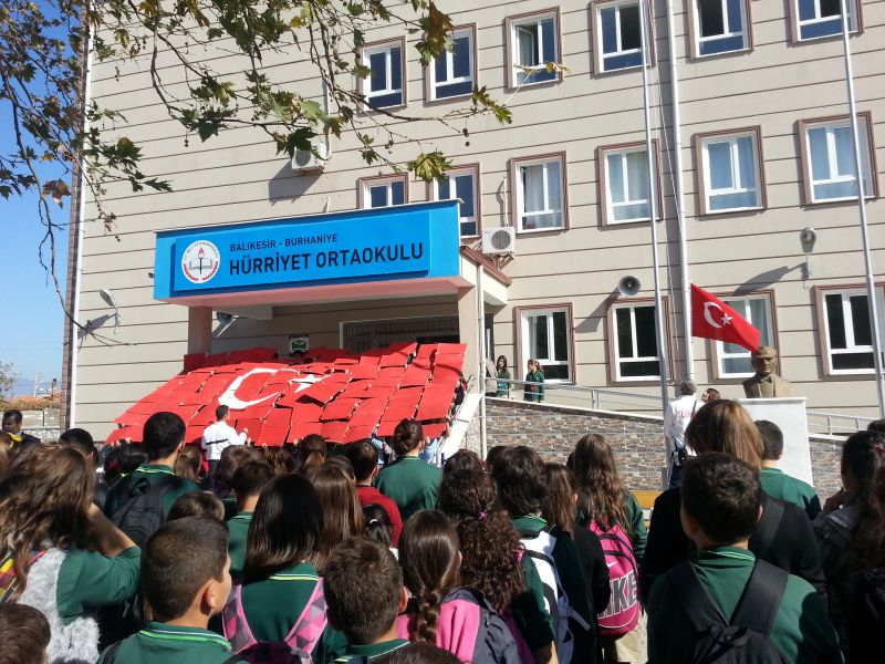 Hürriyet Ortaokulu 
