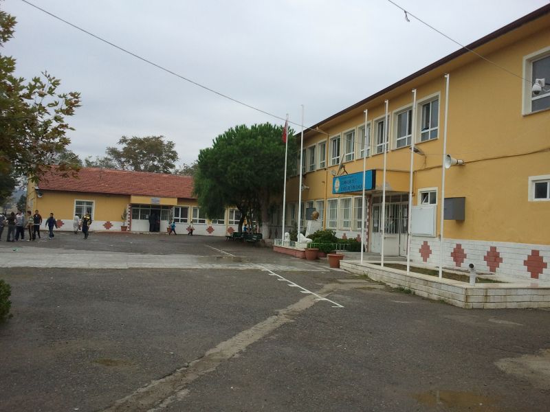 Cumhuriyet Ortaokulu 