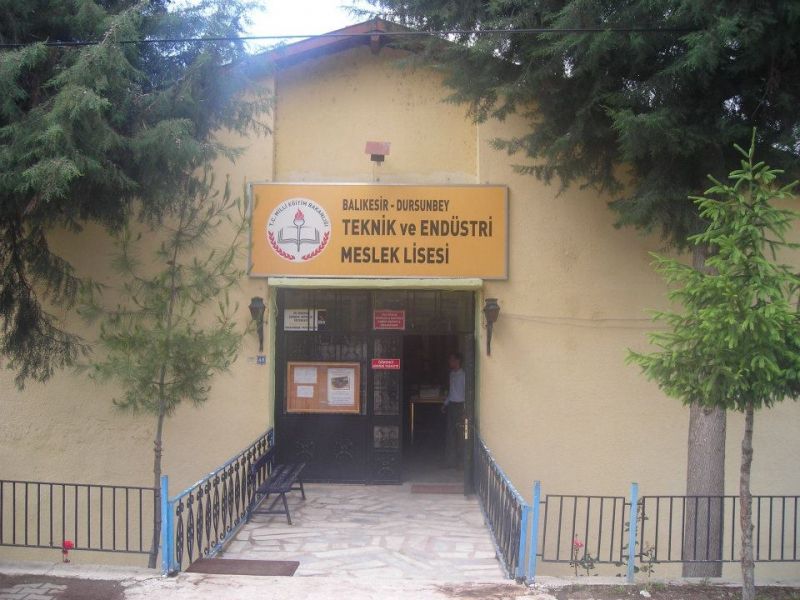 Dursunbey Teknik Ve Endüstri Meslek Lisesi 