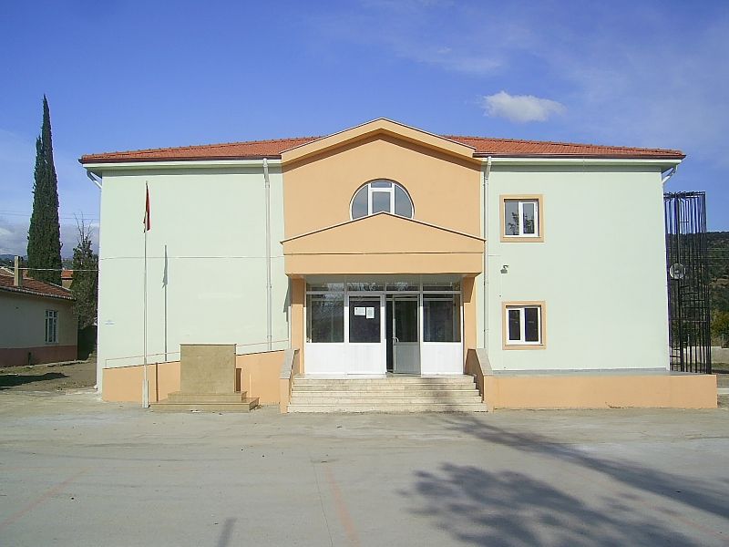 Yolören Esin Akpınar İlkokulu 
