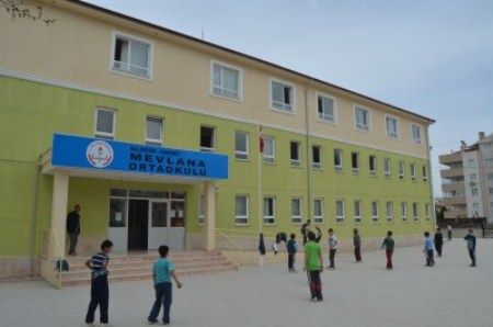 Mevlana Ortaokulu 