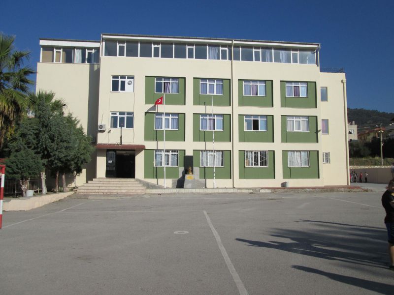 Altinoluk Kardeş Çavuşoğlu Ortaokulu 