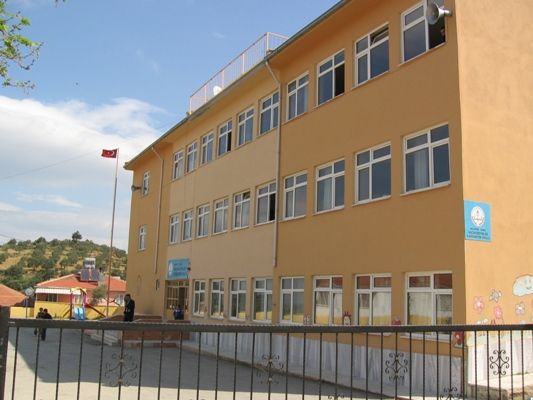 Hacihüseyinler İlkokulu 
