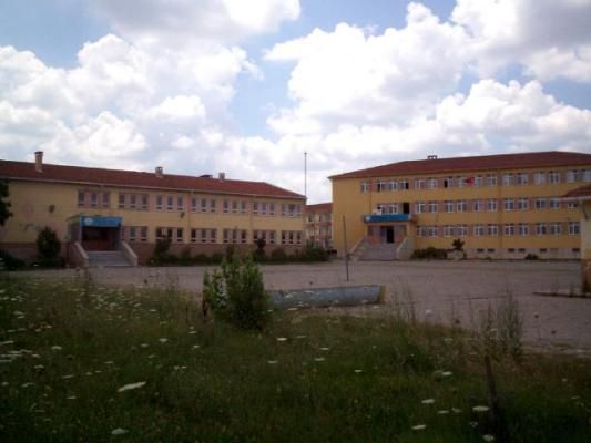 Karşıyaka 100. Yıl Ortaokulu 