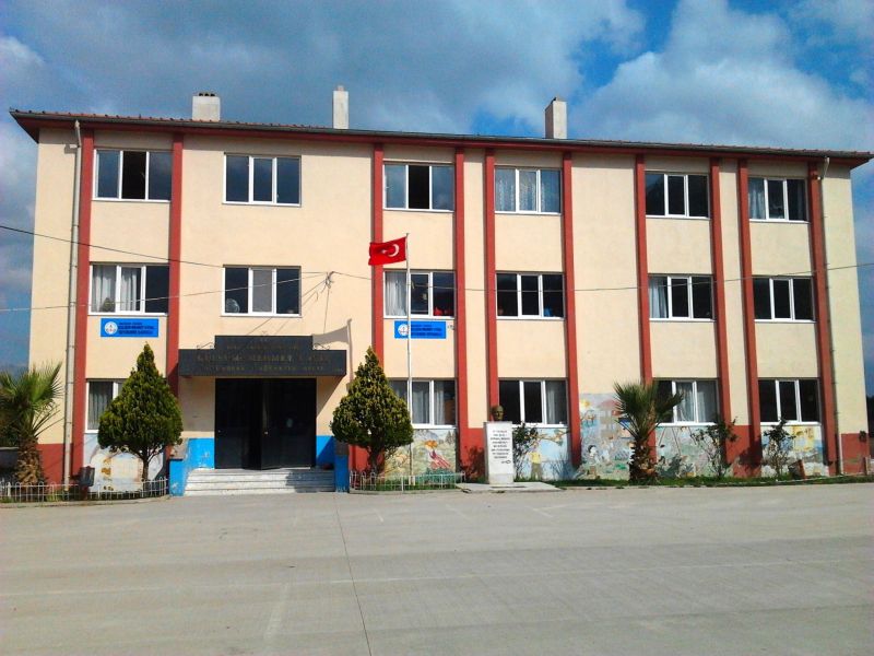 Gülsüm Mehmet Uysal Büyükdere Ortaokulu 