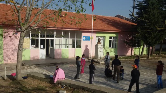 Soğanbükü Müdafa-İ Hukuk Ortaokulu 