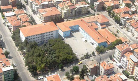 Ali Hikmet Paşa Ortaokulu 