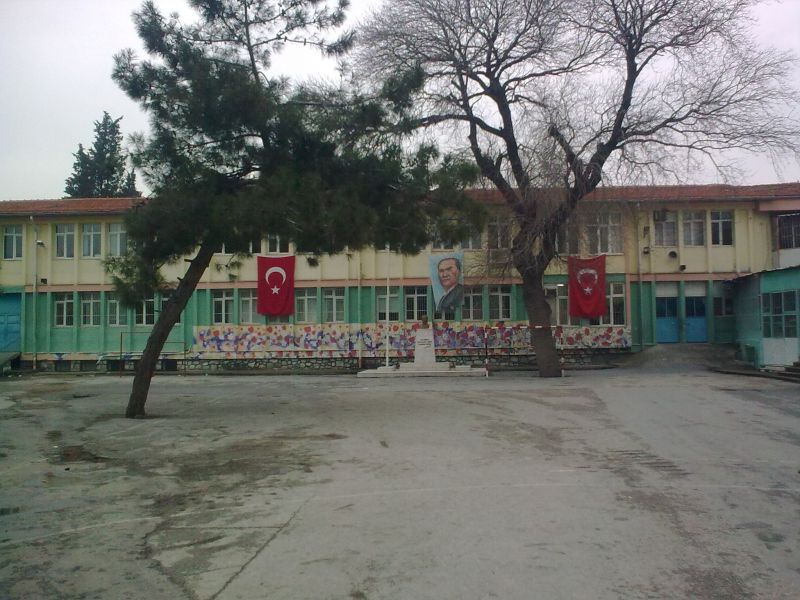 Kayabey Ortaokulu 