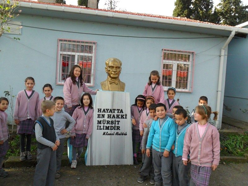 Naipli İlkokulu 