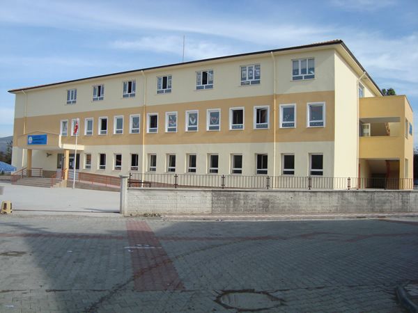 Cumhuriyet İlkokulu 