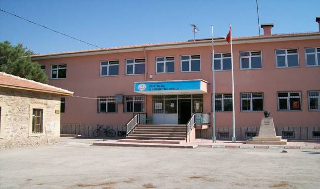 Kurtuluş İlkokulu 