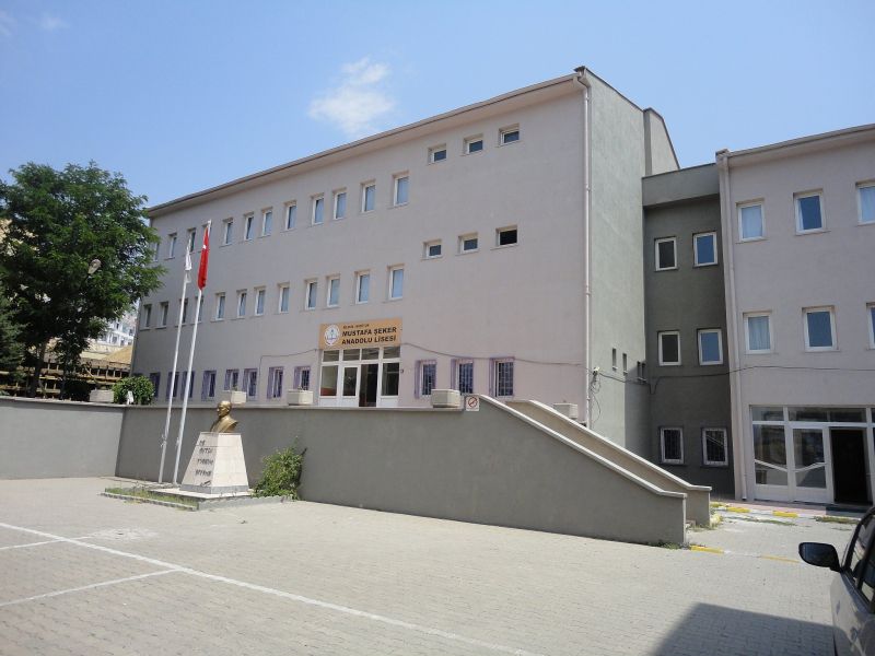 Mustafa Şeker Anadolu Lisesi 