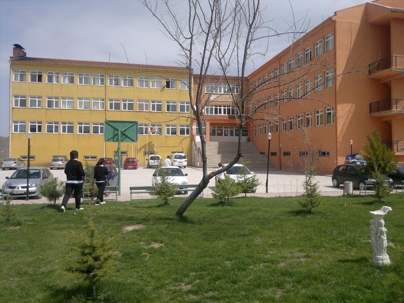 Bozüyük Selahattin Şeker Mesleki Ve Teknik Anadolu Lisesi 