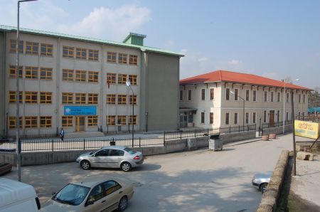 Atatürk İlkokulu 