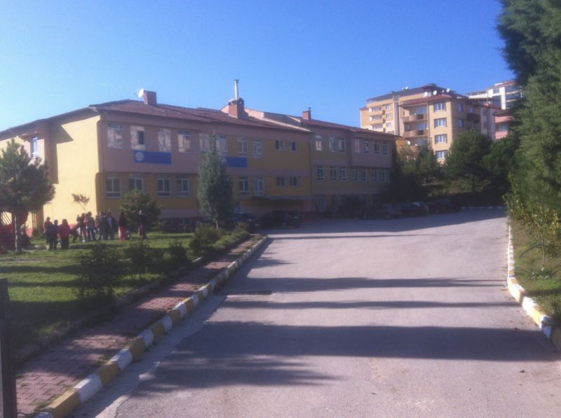 Malhun Hatun İlkokulu 