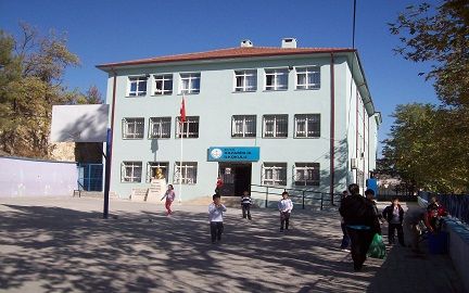 Kozabirlik İlkokulu 