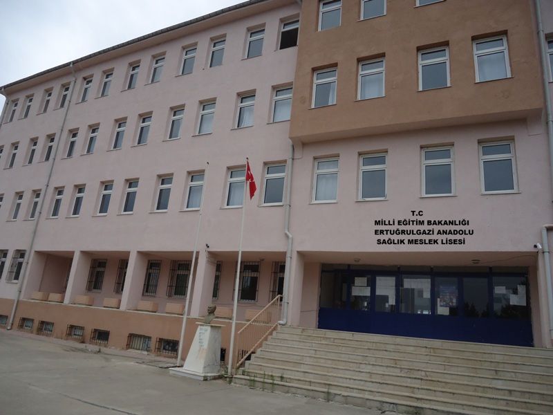 Söğüt Ertuğrulgazi Mesleki Ve Teknik Anadolu Lisesi 