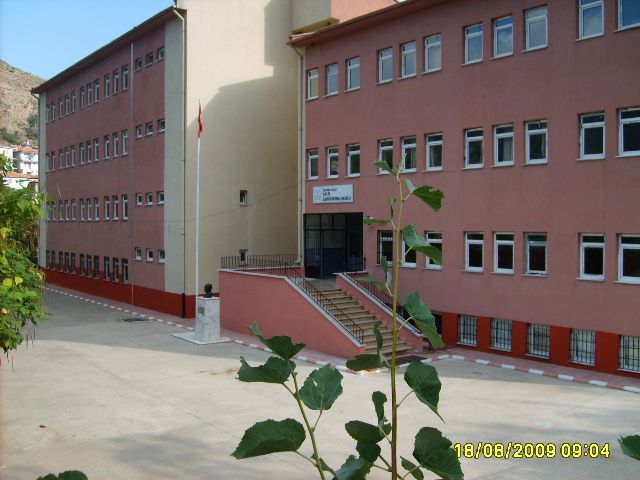 Çaltı İlkokulu 