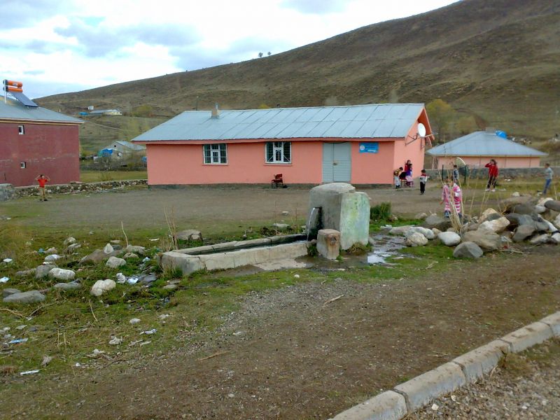 Kıraçtepe İlkokulu 
