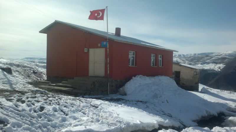 Yukarı Elmalı İlkokulu 