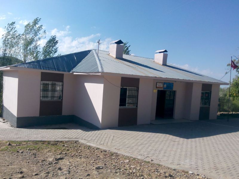 Çavuşlar İlkokulu 