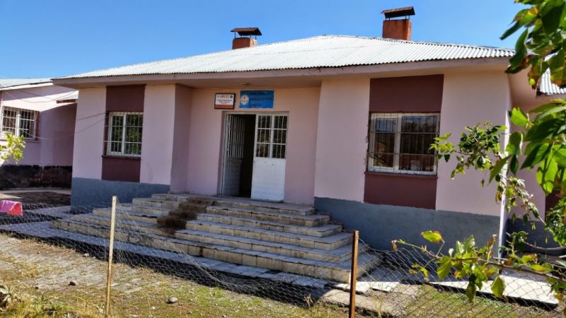 Kardeşler İlkokulu 