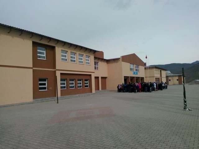 Çavuşlar Yeni Yerleşim Ortaokulu 