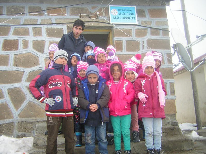 Gölüstü Köyü İlkokulu 