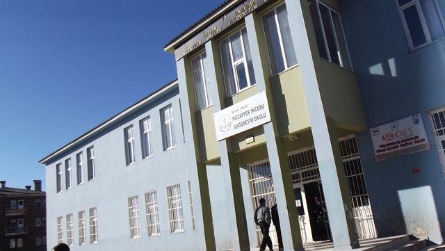 Muzaffer İncesu Ortaokulu 