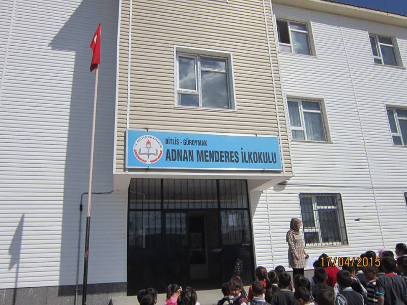 Adnan Menderes İlkokulu 