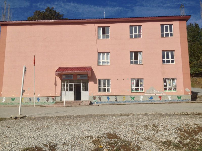 Horozdere İlkokulu 