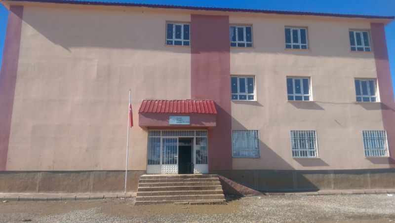 Ballı İlkokulu 
