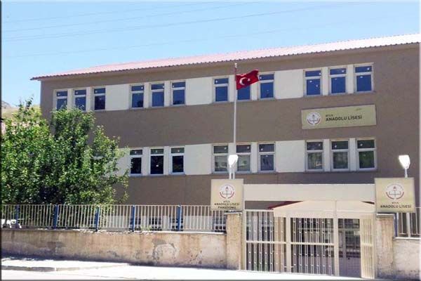 Bitlis Anadolu Lisesi 