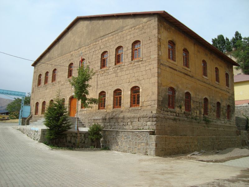 Bitlis Bilim Ve Sanat Merkezi 