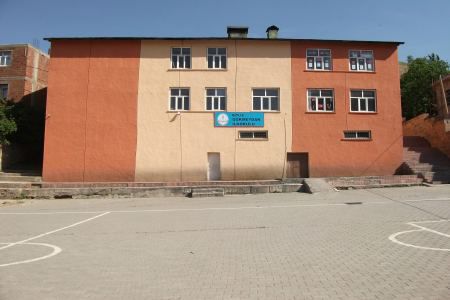 Gökmeydan İlkokulu 