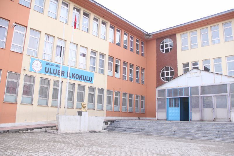 Uluer İlkokulu 